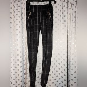 SWS ESSENTIALS Zipper Pocket Skinny Legging Small NWT